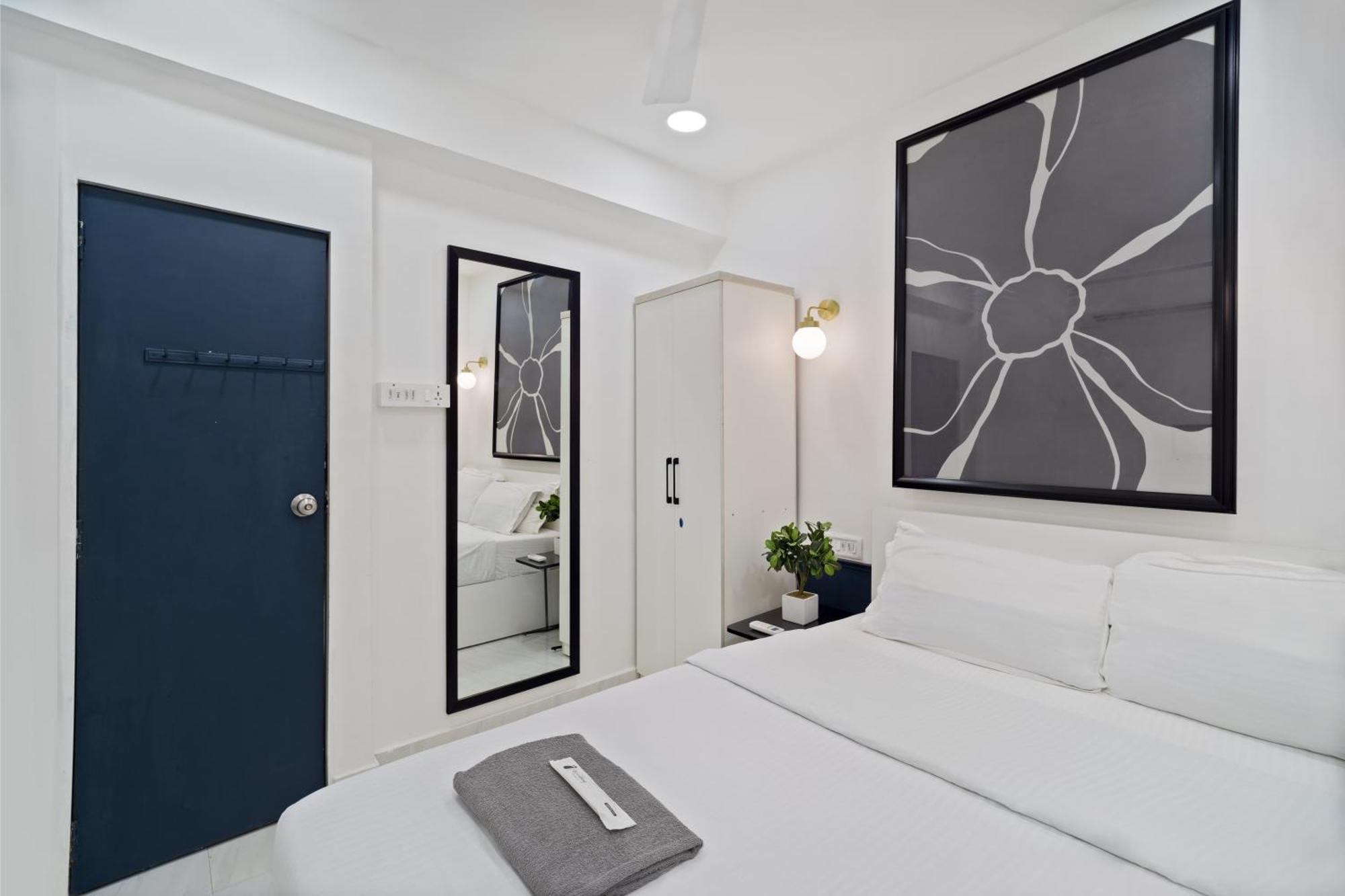 Calisto 2Bhk Khar W By The Bombay Home Company Bagian luar foto